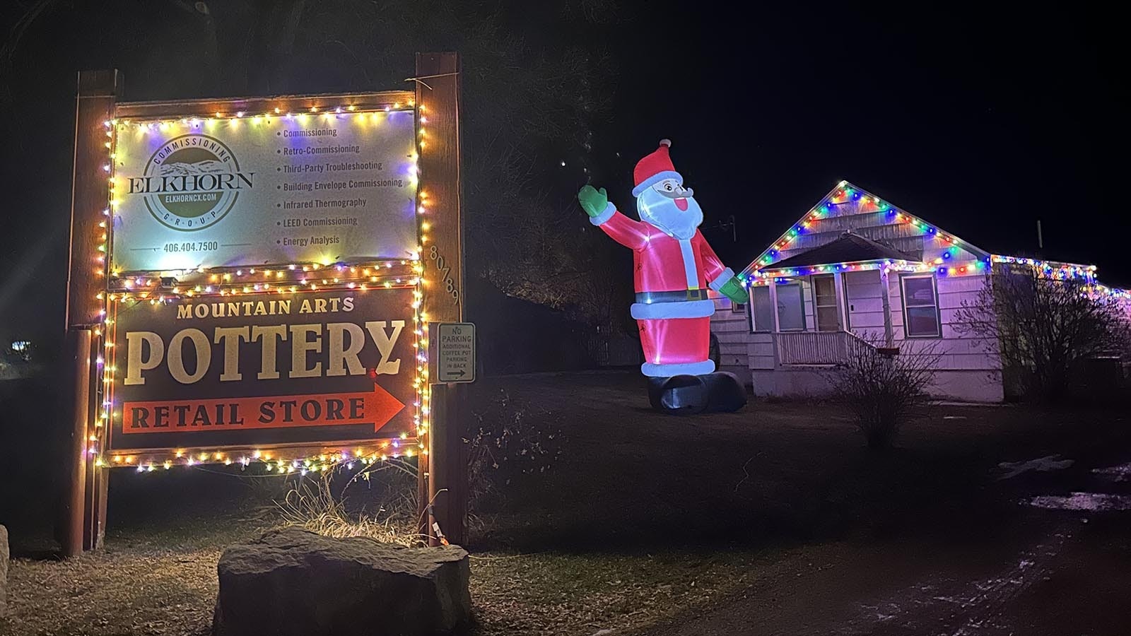 Residents of Four Corners go all out during Christmas.