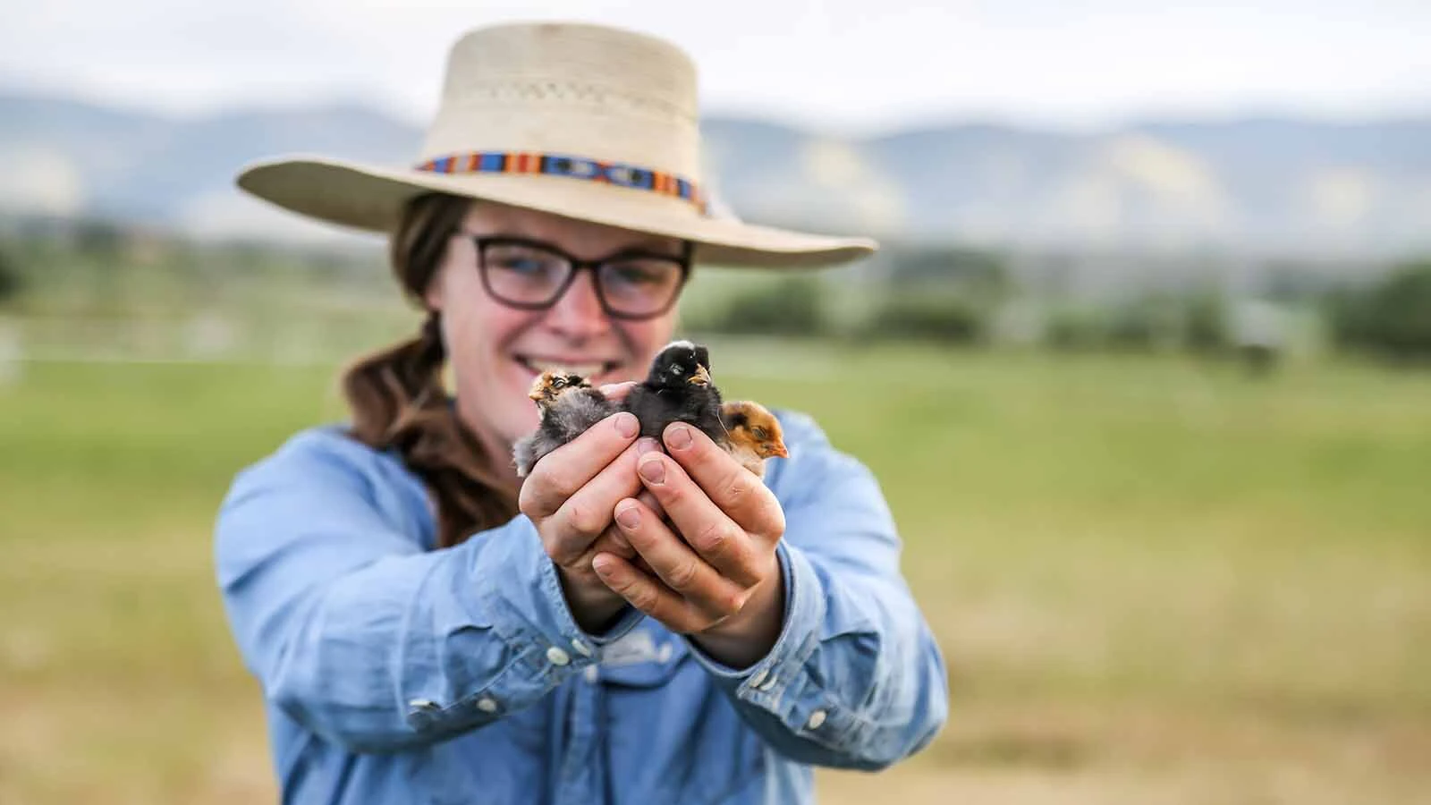 Melissa Hemkin of Melissahof Farms grows an average of 800 pounds of garlic on her Lander property near the Wind River Mountains, and also chicks. The garlic compliments her hatchery since the chicks keep her busy in the spring and the garlic harvest begins in July, with planting in October. 