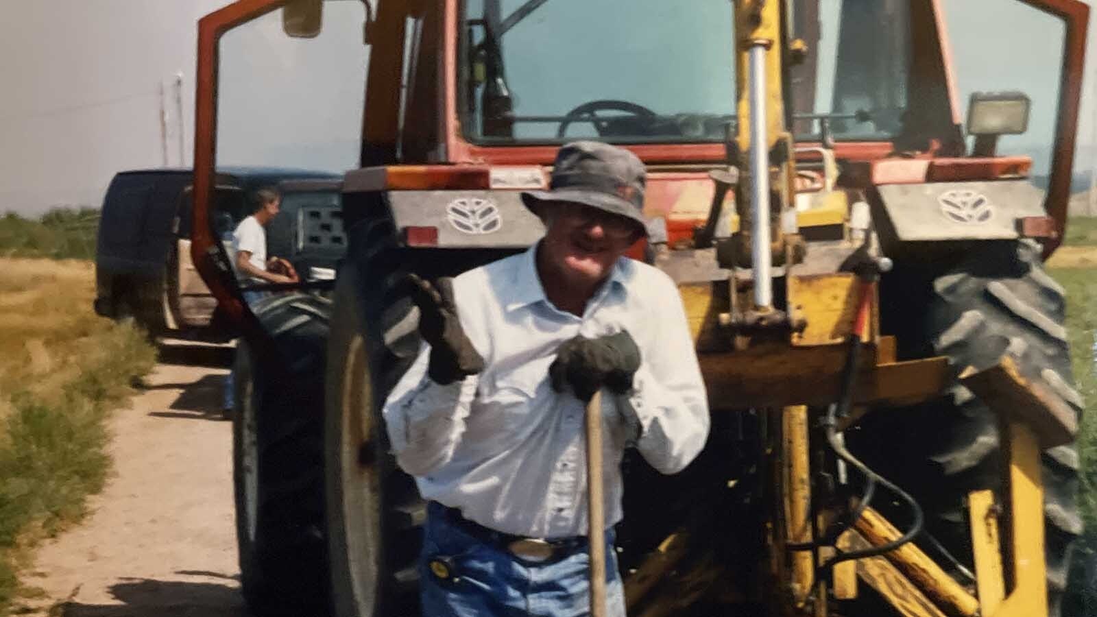 Gene Baldwin is remembered for his quick smile, humor and love of children. He was the “Voice of the Dogies” and a breakfast special is being named after him at Donna’s Diner in Newcastle.