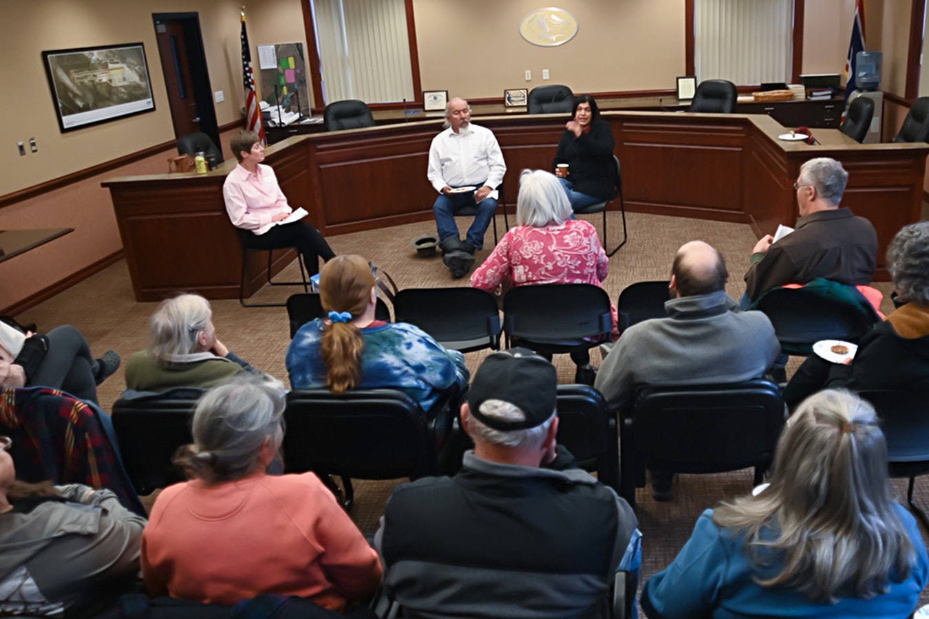 Democrats Sergio Maldonado and former state Rep. Andi LeBeau Clifford were the featured speakers for a political discussion attended by Hot Springs County Democrats and Republicans.