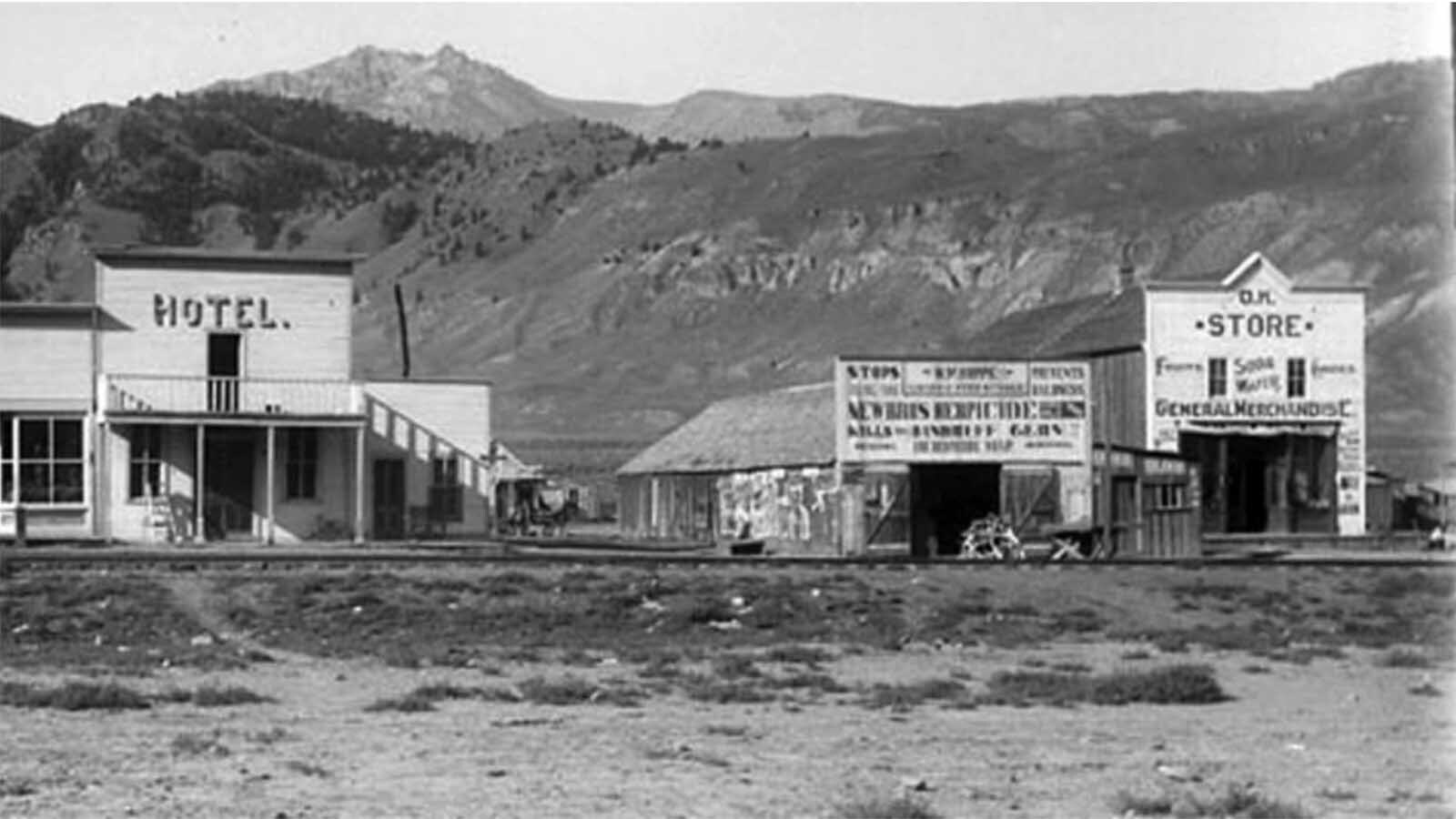 Ghost Train 2 1901 Town of Cinnabar NPS 10 30 25