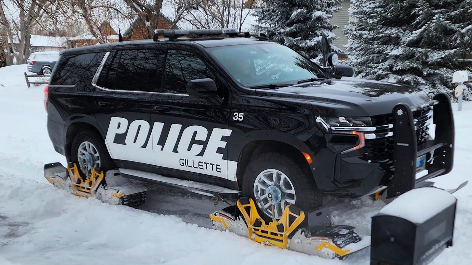 Gillette police snow 1 21 25