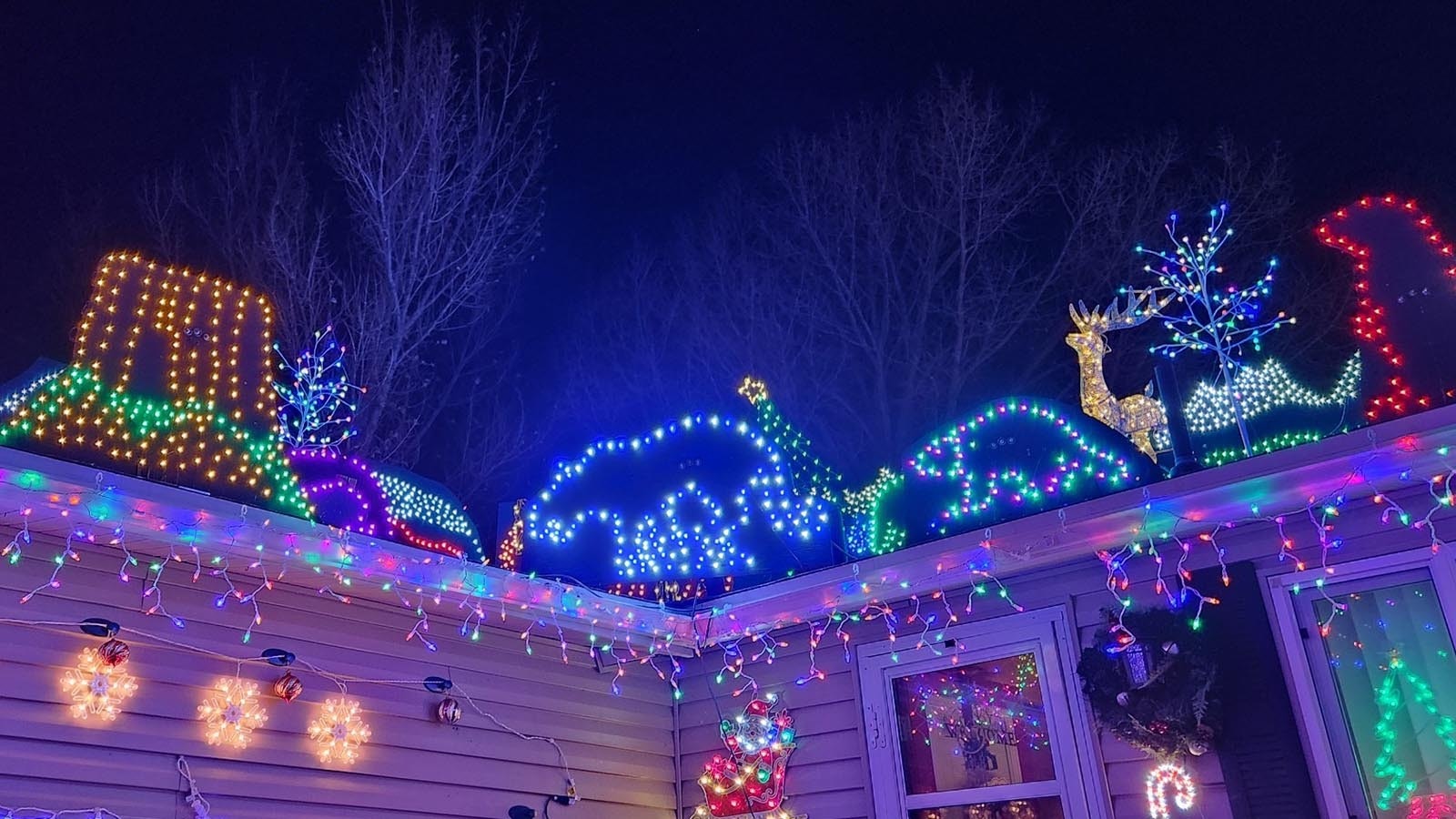 Folks in Green River may not know Robert Bostick personally, but they know his house. It’s the one covered in thousands of holiday lights forming the Grand Tetons, life-sized wildlife cutouts and his tribute to all things Wyoming.