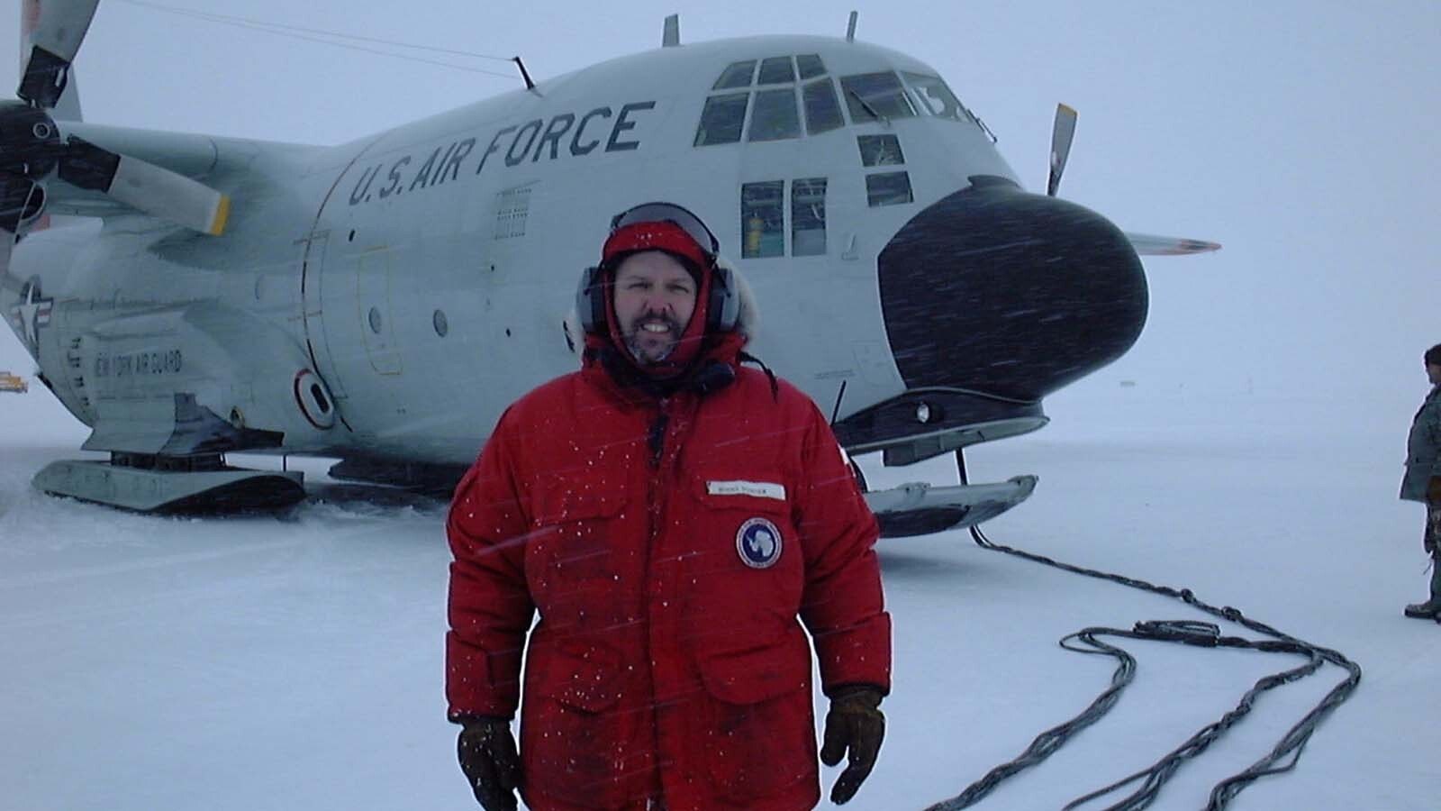 Bobby Werner hooking up heaters to an LC 130.