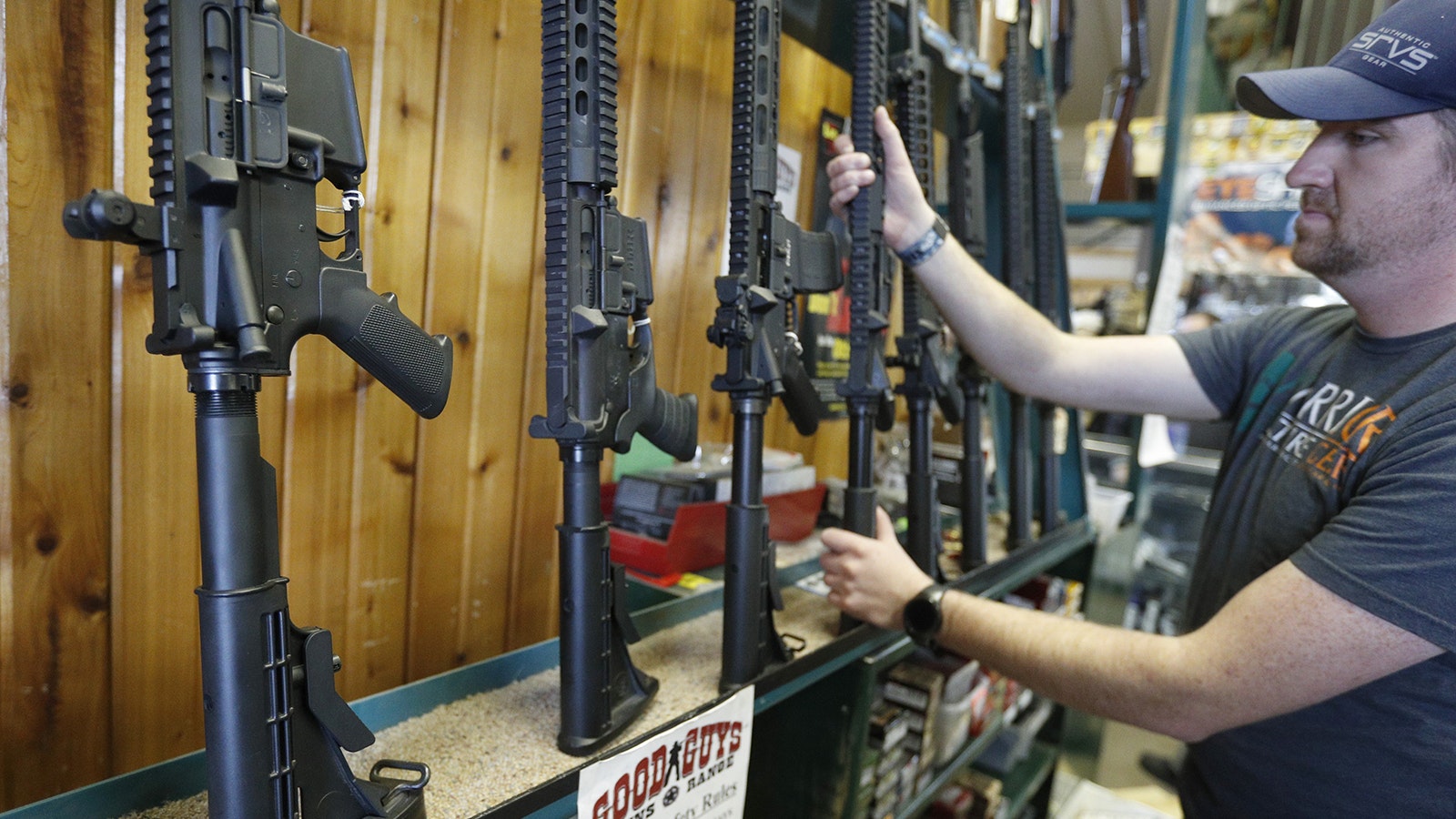 Gun shop AR 15 2 15 23 1