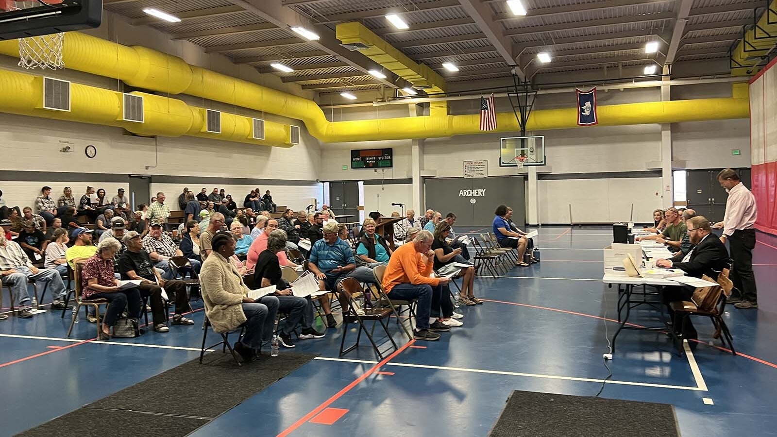 Hanna, in Carbon County, has a population of 683, but a controversial town council meeting late Tuesday drew a sizable crowd.