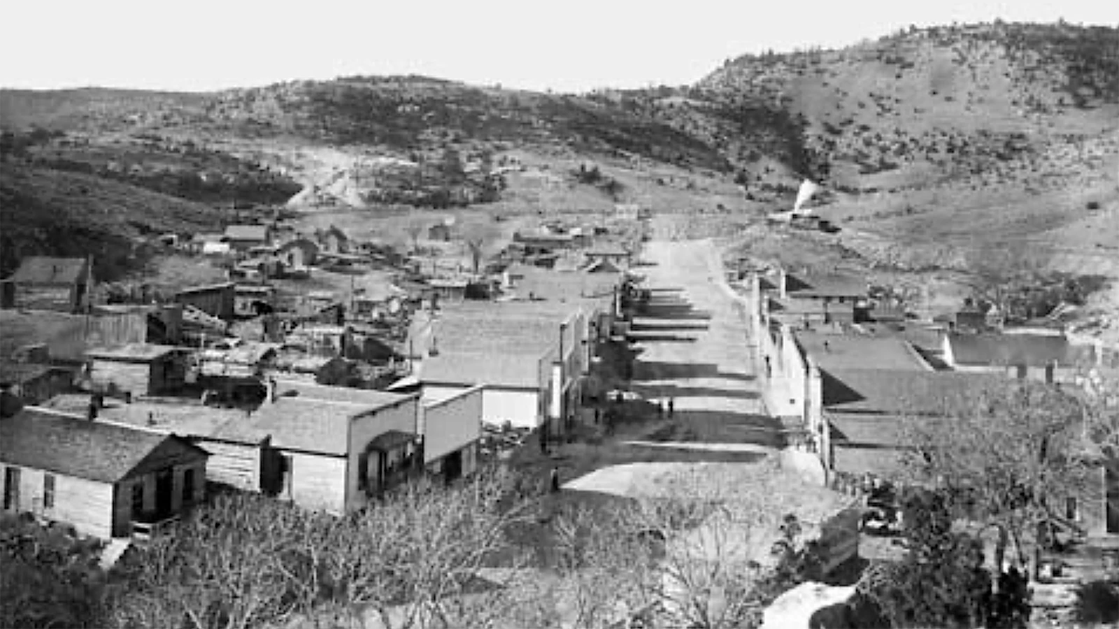 Hartville in 1902 while Joseph Hauphoff was mayor.