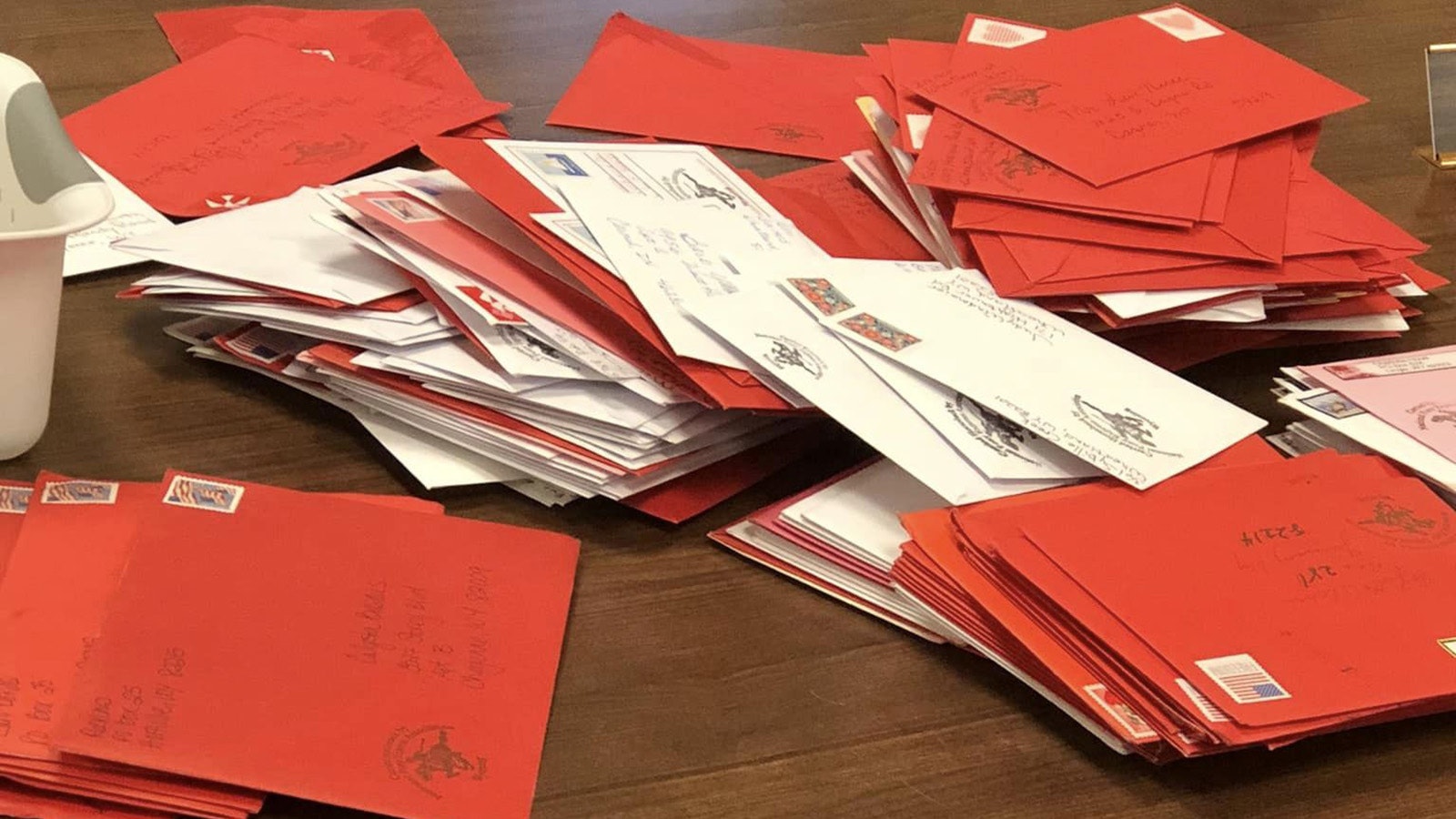 Hundreds of letters are brought to Hartville, Wyoming, by the Pony Express to get the town's special Valentine's Day stamp.