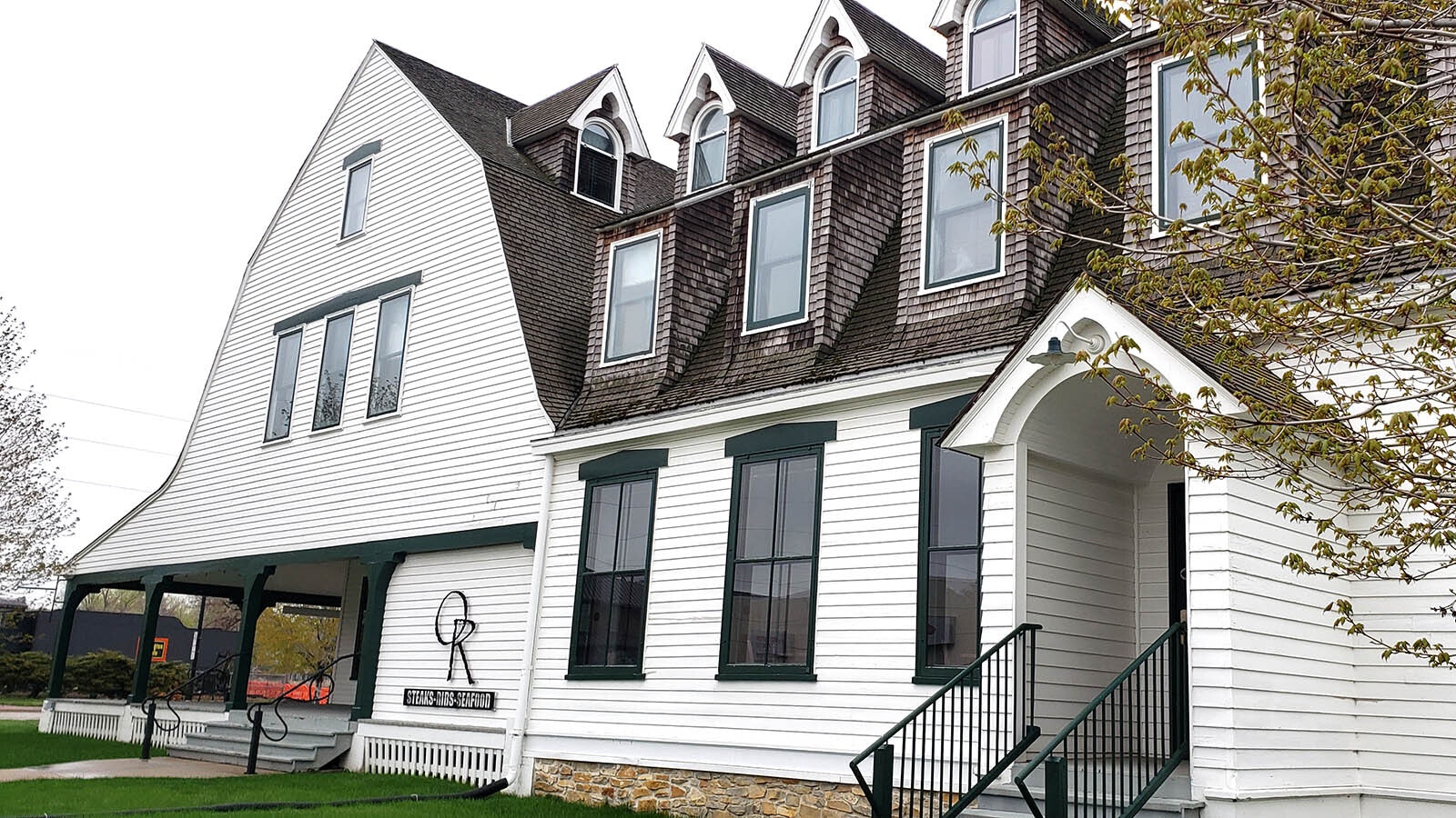 The Sheridan Inn has a rich history of ghostly activity.
