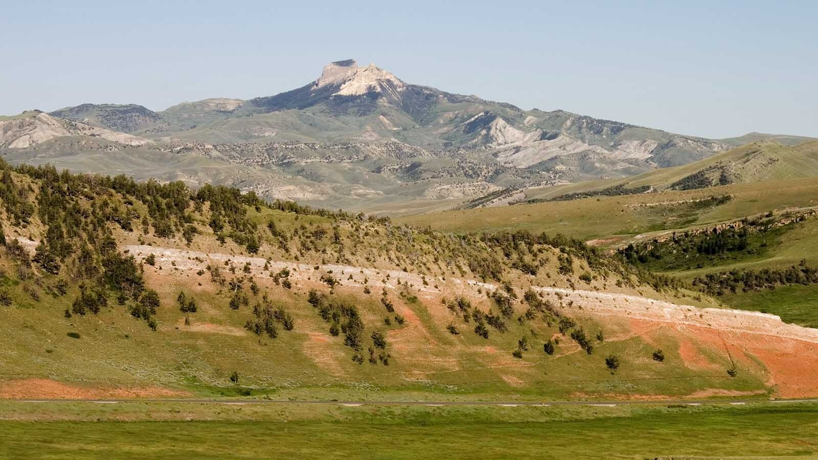 The formation of the iconic Heart Mountain near Cody involves a block of rock the size of Rhode Island moving at 700 mph, one of the largest eruptions of the Yellowstone supervolcano, and two different but equally cataclysmic events in Earth’s geologic history that took 30 minutes and 47 million years.