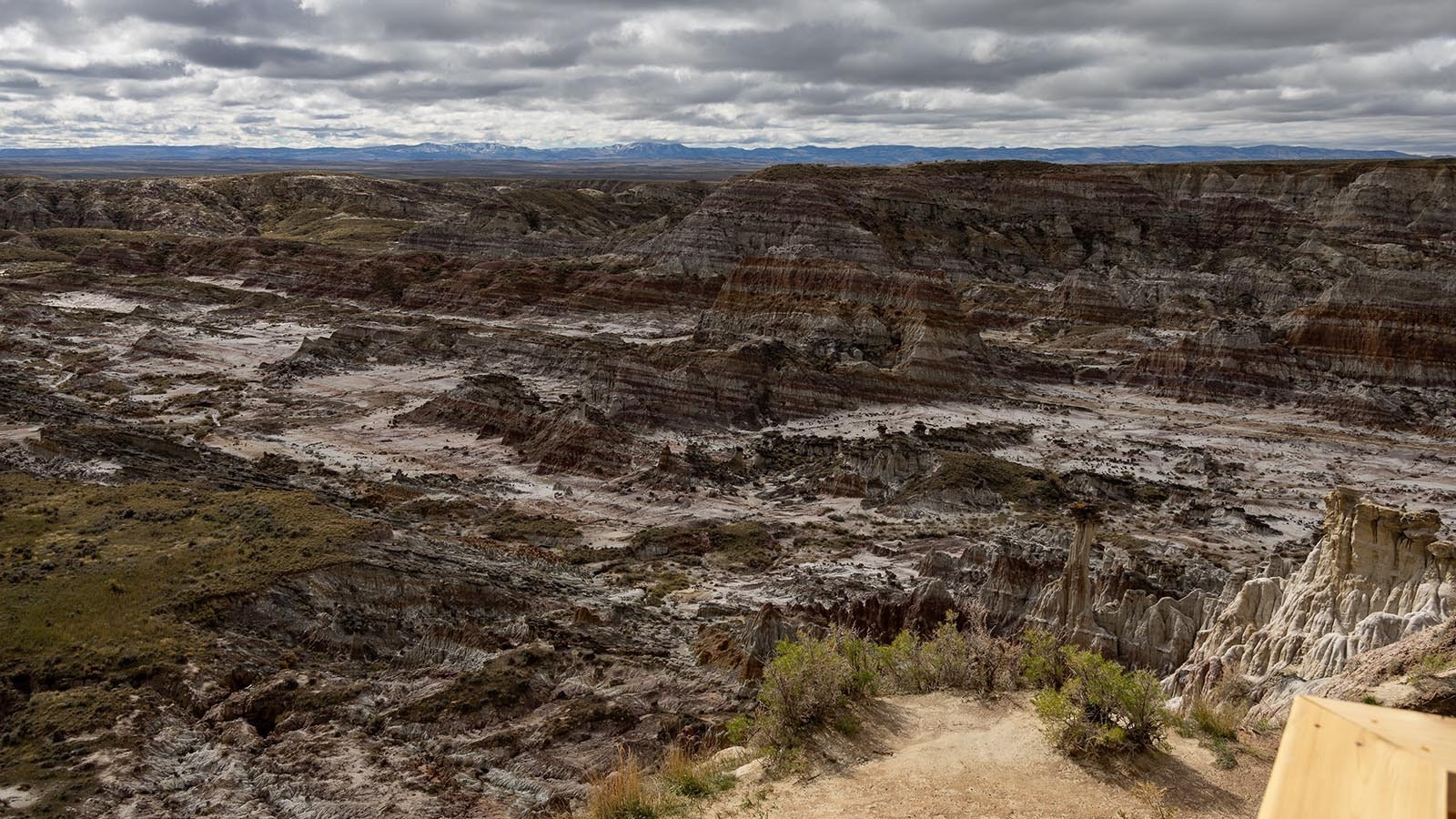 Hell's Half Acre looks so otherworldly it played an alien planet in the movie "Starship Troopers."