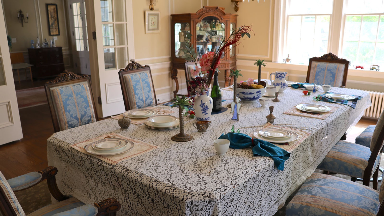 The original dining room table used by the Hennings remains in the dining room. It is available to the next owner.