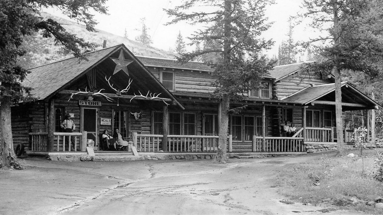 The Shoshone Lodge is one of the many historic ranches featured on Park County's interactive historic photos database. Initially known as the Red Star Camp, the lodge along Grinnell Creek was built by Henry Dahlem in 1928 at the site of an old trapper’s camp. During World War II, the name of the ranch was changed to Shoshone Lodge.