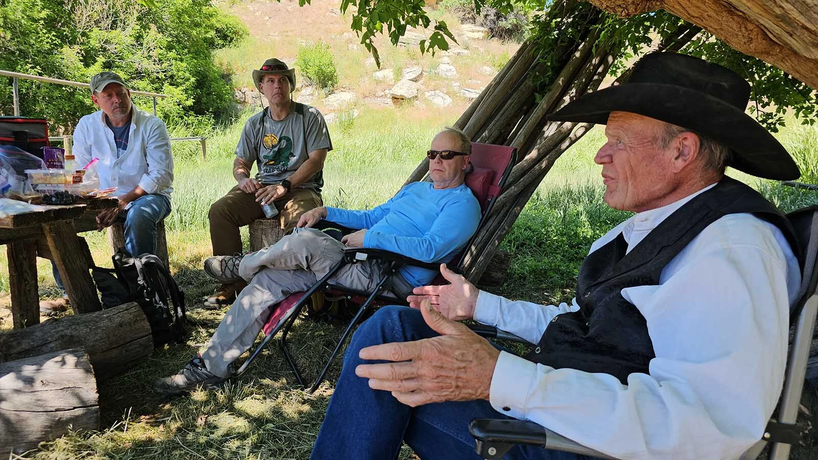 Clay Gibbons tells more Western historical tales during lunch on one of his private, Hole in the Wall tours.