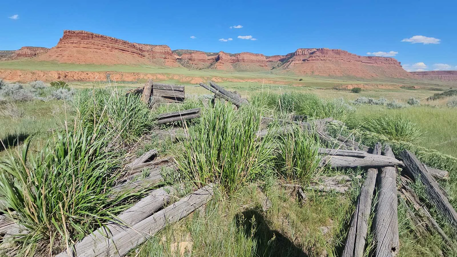 It was a cabin of dreams in the Hole in the Wall country, but giving way now to time and the elements. The building was part of the ranch that belonged to Alex Ghent.