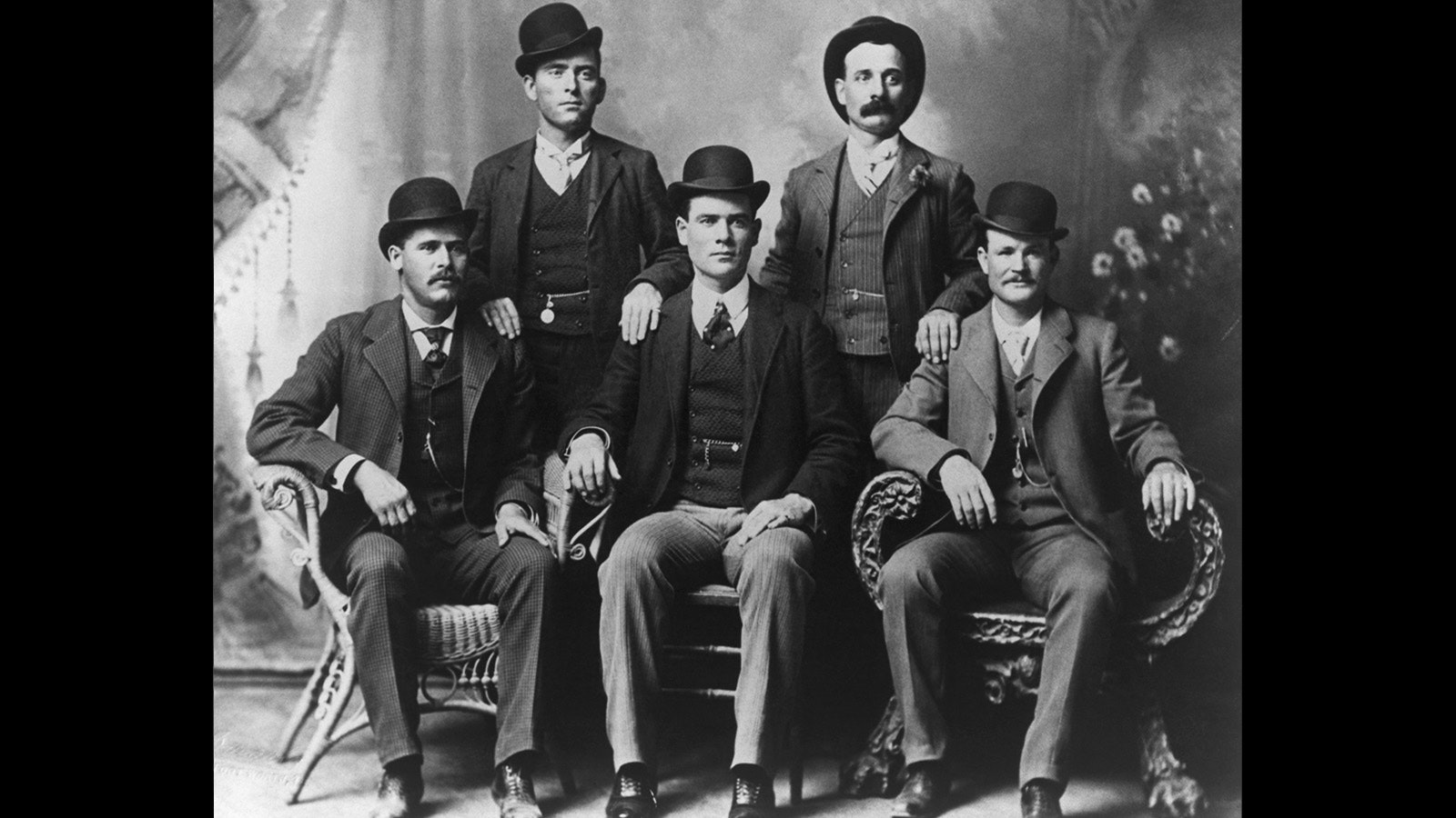The famous "Fort Worth Five" photo of the Wild Bunch in 1901. They are, from left, William Carver (News Carver), Harvey Logan (Kid Curry); sitting, Harry Longabaugh (Sundance Kid), Ben Kilpatrick (The Tall Texan) and Robert LeRoy Parker (Butch Cassidy).