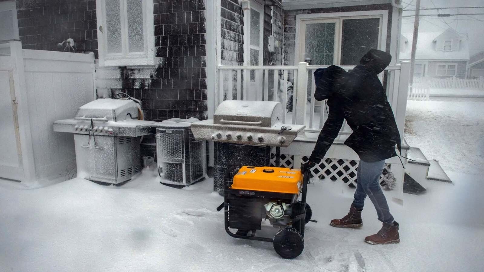 After a “state-of-emergency” power outage in Canada last week — on the heels of a massive outage in Wyoming — some Wyomingites say they’re thankful for off-grid power options. Others say they just hate power companies.