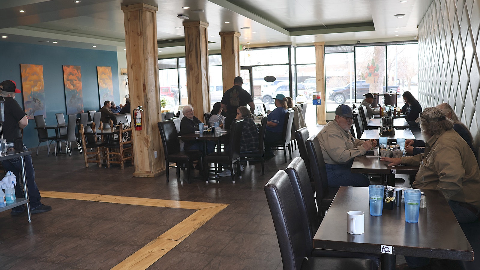 The Ramos Café, open from 8 a.m. to 8 p.m. draws locals and hotel guests from Wednesdays through Mondays.