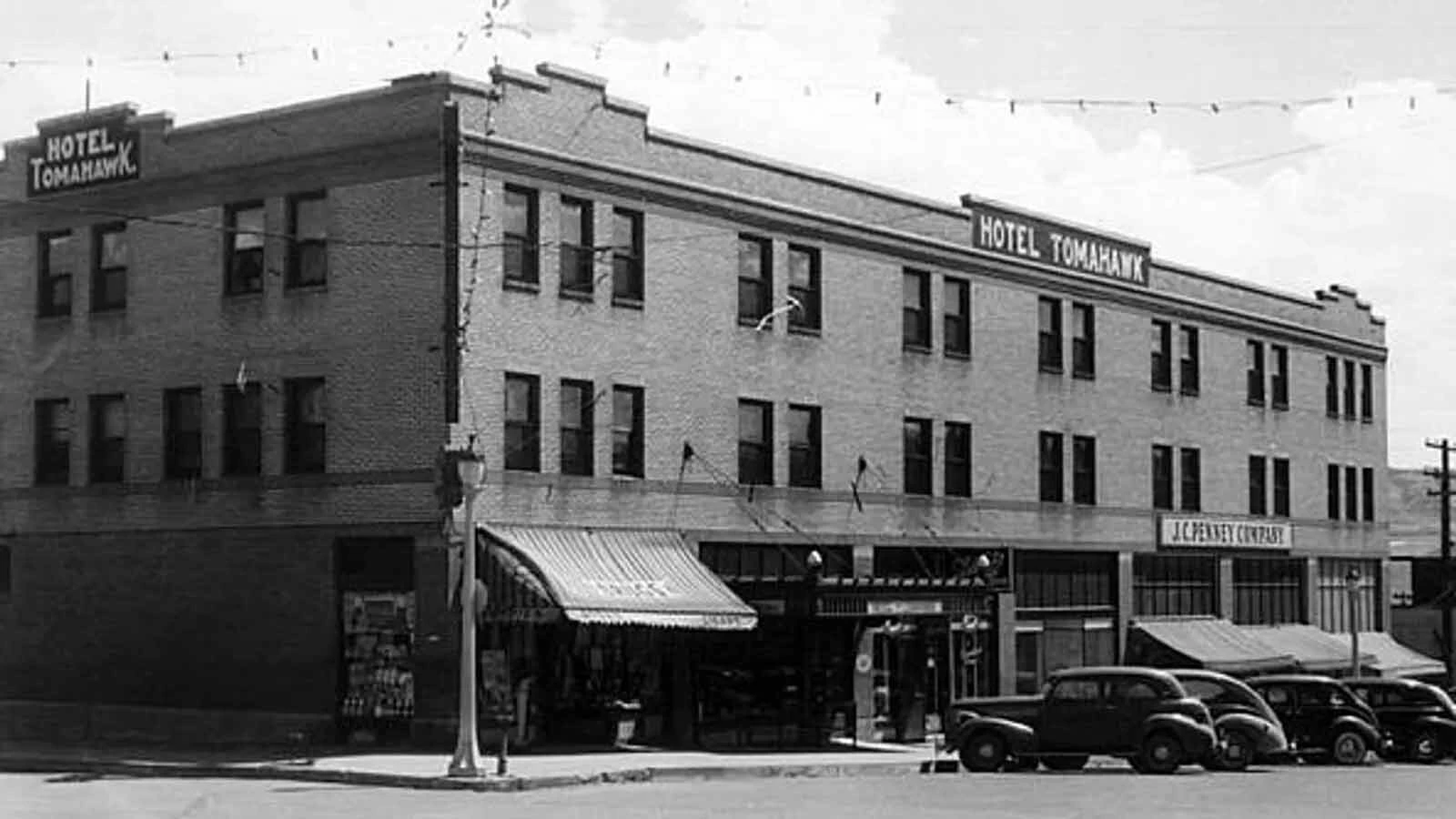 The Tomahawk Hotel used to be a focal point of acitivity in downtown Green River, Wyoming.