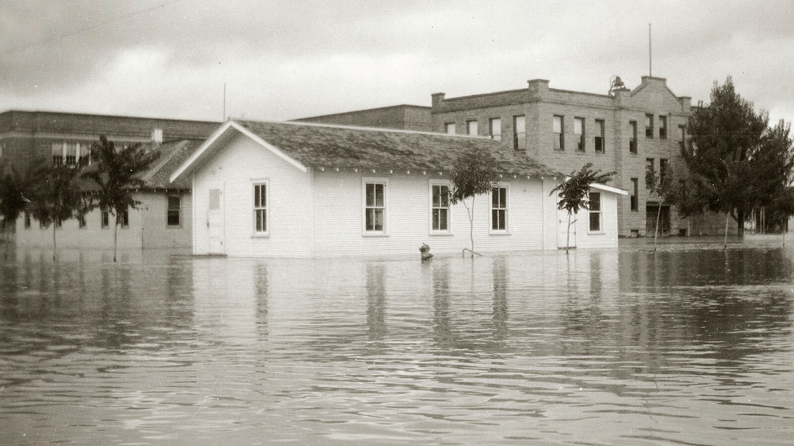 $150,000 worth of damage was caused by the flood, which would have been much worse if George Scott had not ‘bombed’ the ice jam in the Bighorn River.