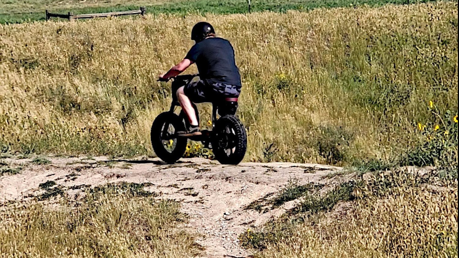 Aaron Turpen put the new Indian Hooligan e-bike through its paces.