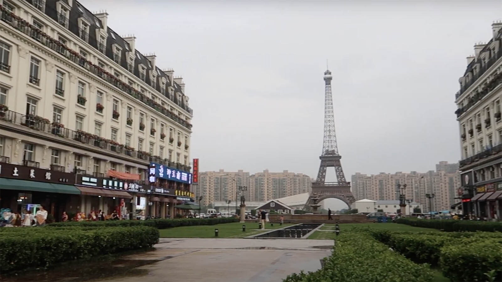 Another famous city replicated in China — Paris.