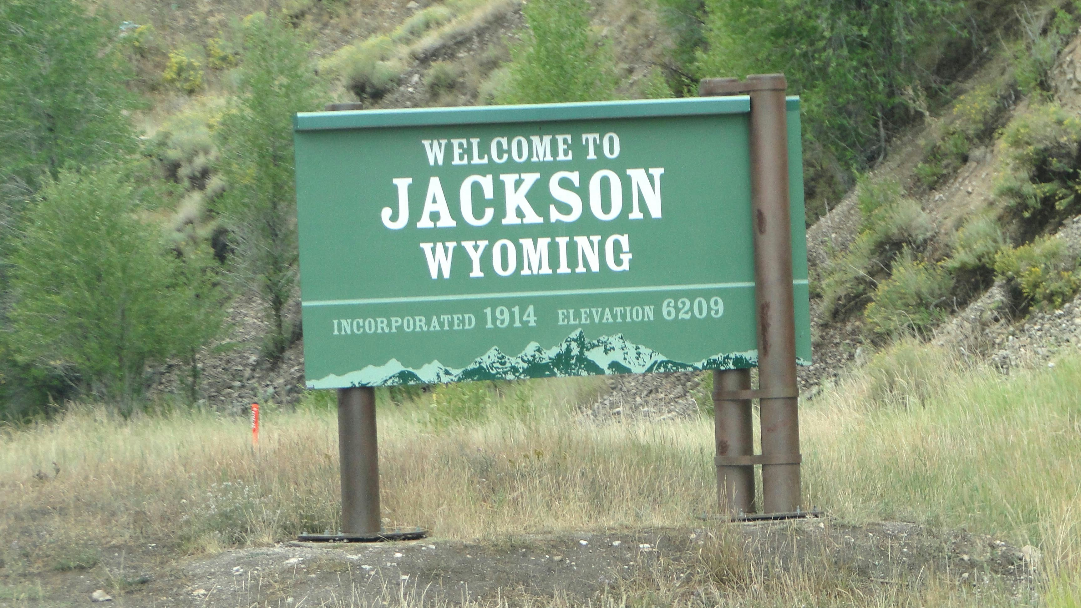 Jackson sign 9 9 24