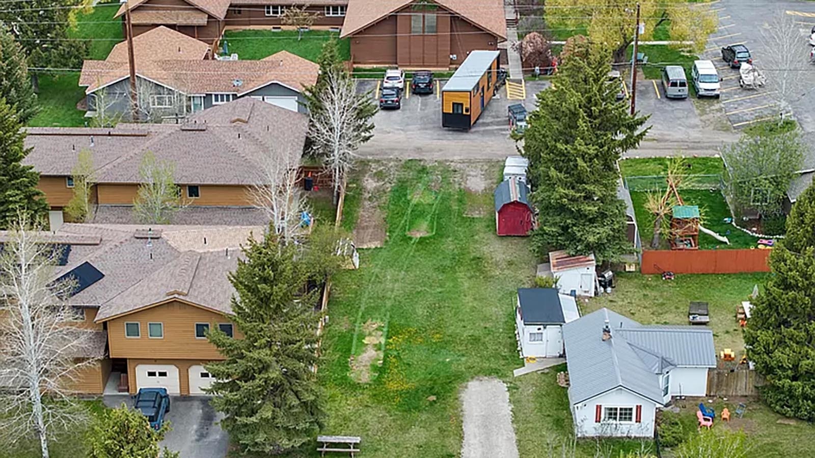 This tiny 0.17-acre lot in the middle of Jackson, Wyoming, is selling for nearly $1.7 million — and is expected to be snapped up quick.