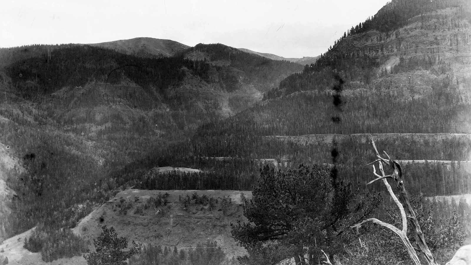 Benches in Ishawooa Canyon taken on Sept. 13, 1893.