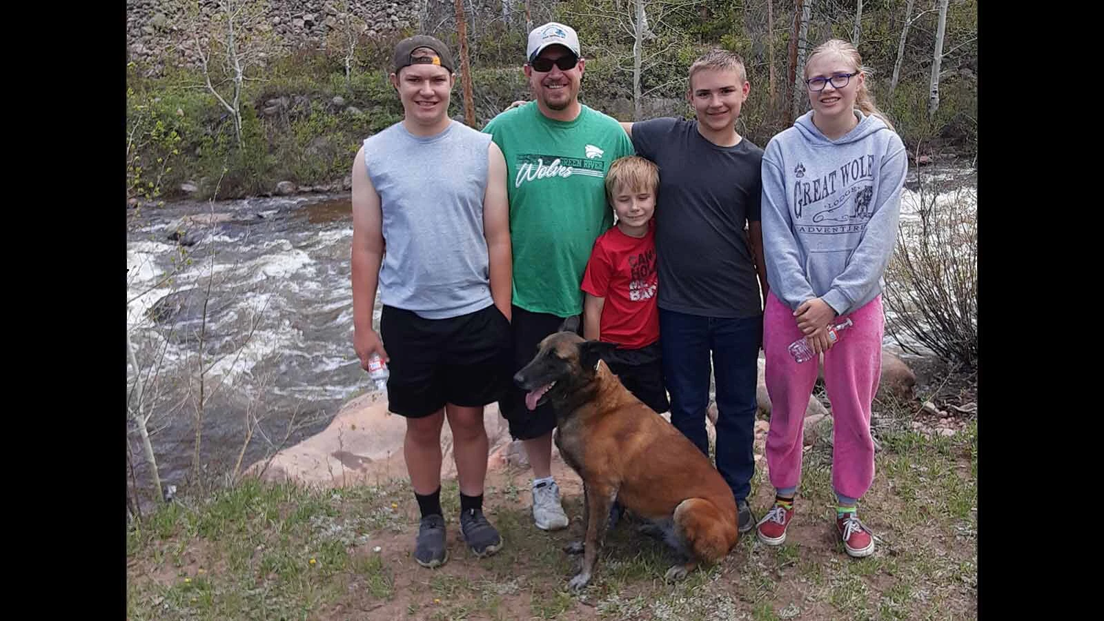 Jara 3 the family 4 19 26