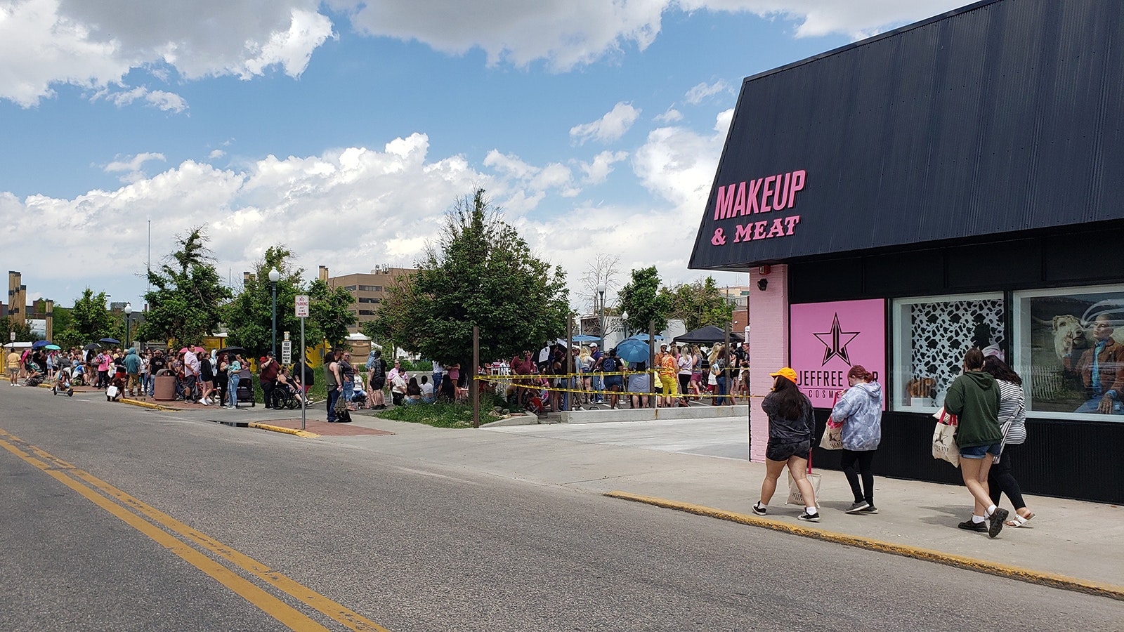 The line to shop in the first Jeffree Star store in the nation zigzagged a couple of times in front of the new store in Casper, then extended out onto South David Street. It wrapped around Midwest Avenue before turning up half of Ash Street. At least 1,000 were in the line mid-morning, and more kept coming throughout the day.