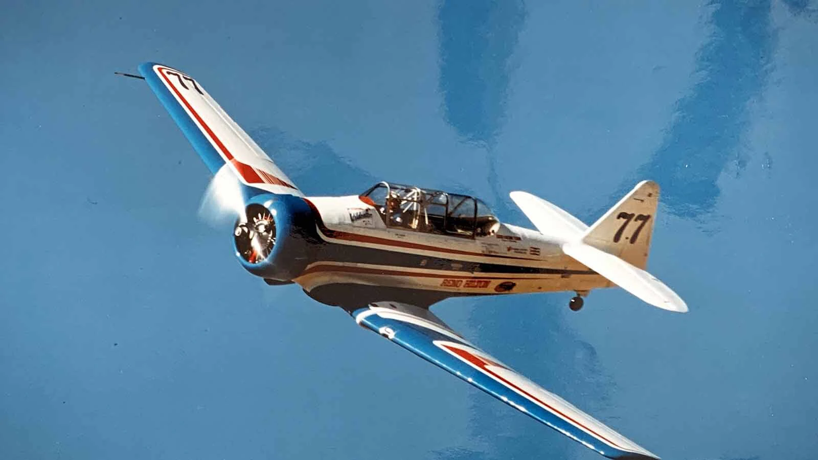 The Wyoming Wildcatter banking with Jim Good at the controls.