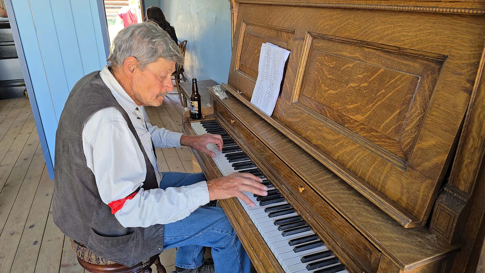 Doctors thought John Mionszynski would never bend his arm again and would likely lose use of his fingers. But every year he becomes the piano man for South Pass City, playing flawless 1800s tunes.