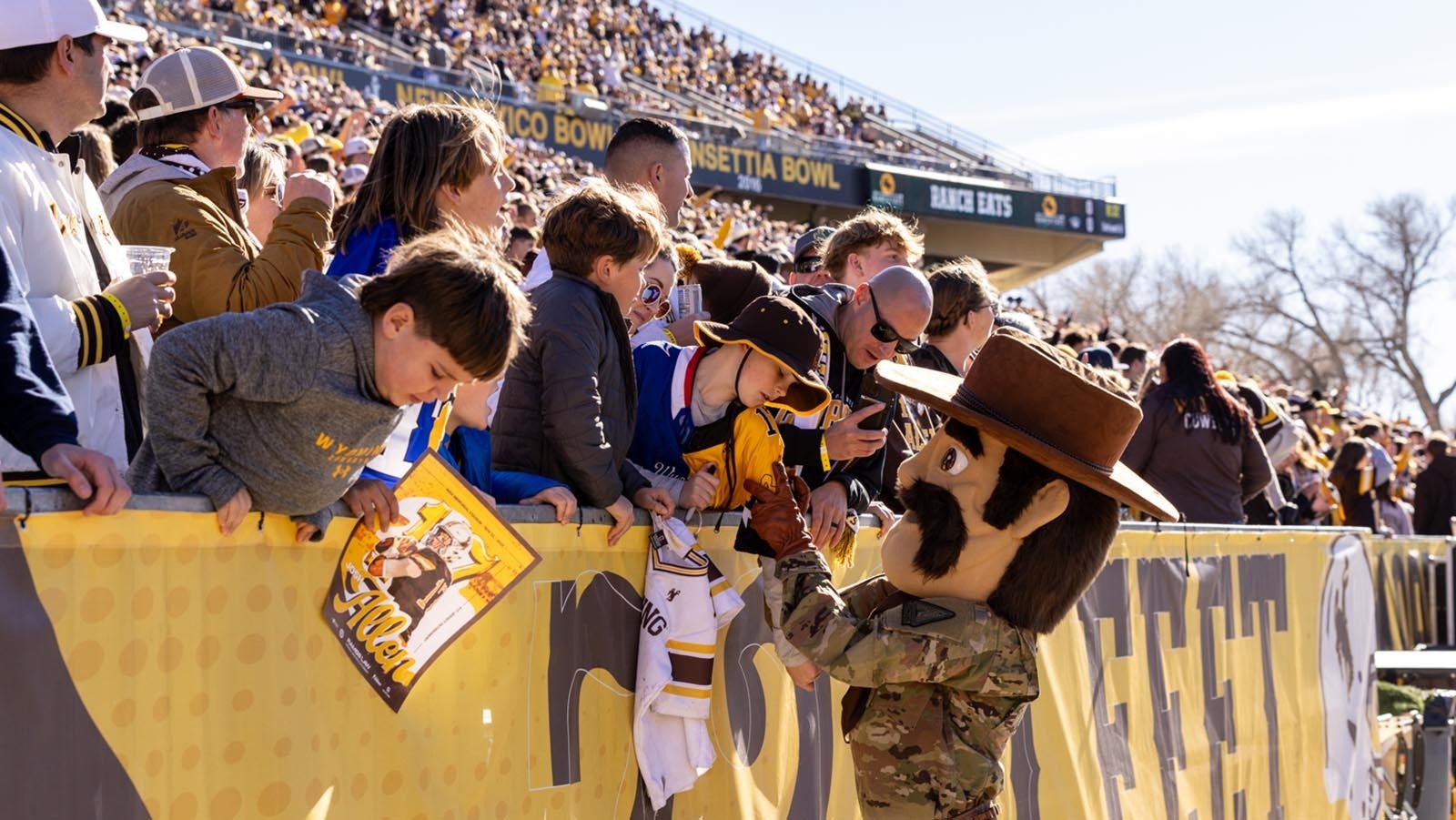 Cowboy Joe also got in a few autographs.
