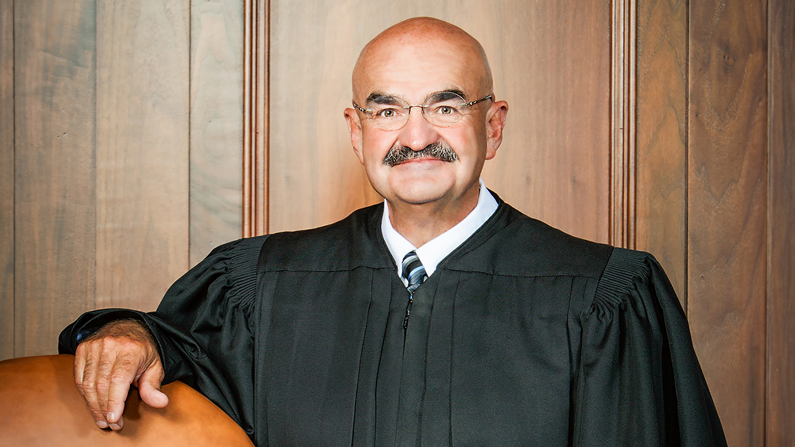 After a 46-year law career, Wyoming Supreme Court Justice Keith Kautz will retire in May when he turns 70.