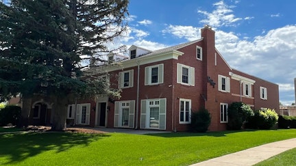 Kappa Kappa Gamma Kicks Out Two Lifetime Members After Opposing ...