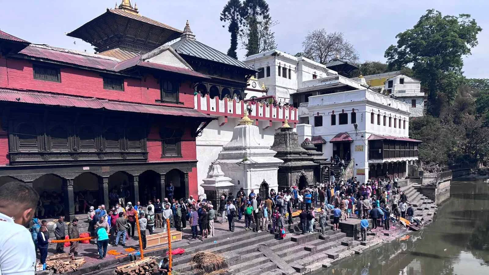 One of the more cultural sights in the Lovell pair’s journey involved witnessing the cremation of bodies in the open air outside a Hindu temple in Kathmandu.