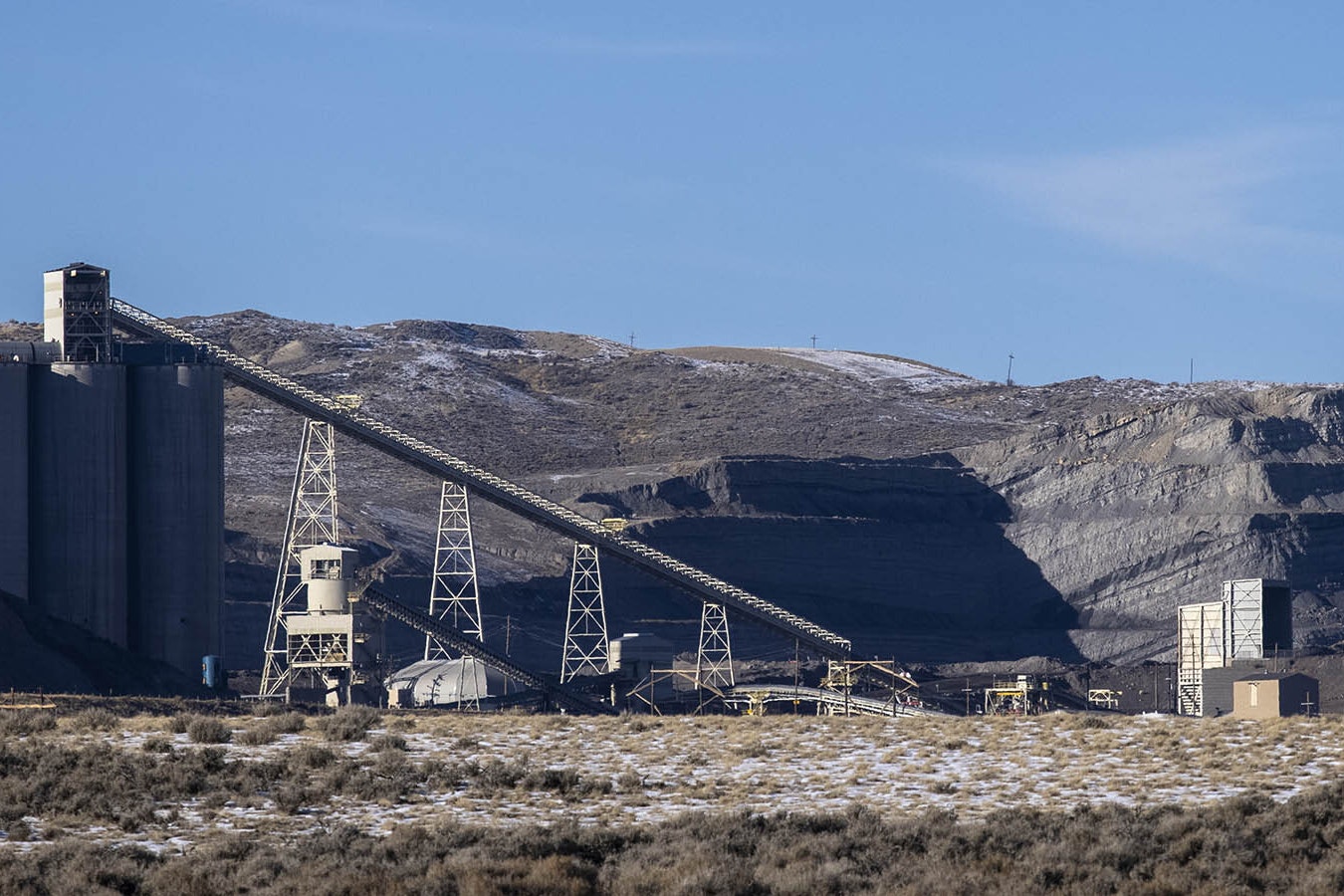 A coal mine near Kemmerer will provide the raw material for an effort to make a line of skincare products from Wyoming coal.
