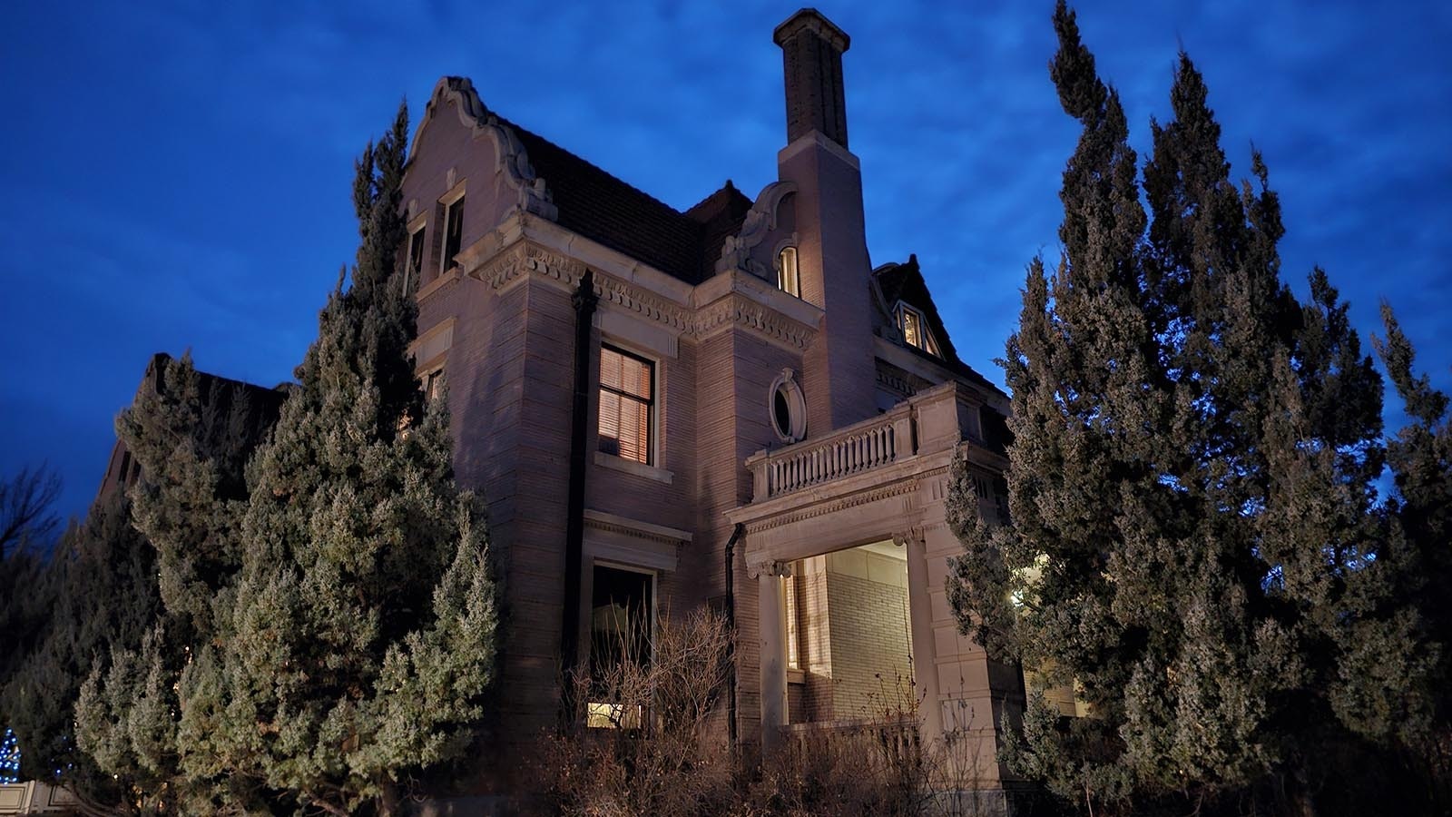 The Kendrick Mansion at night.