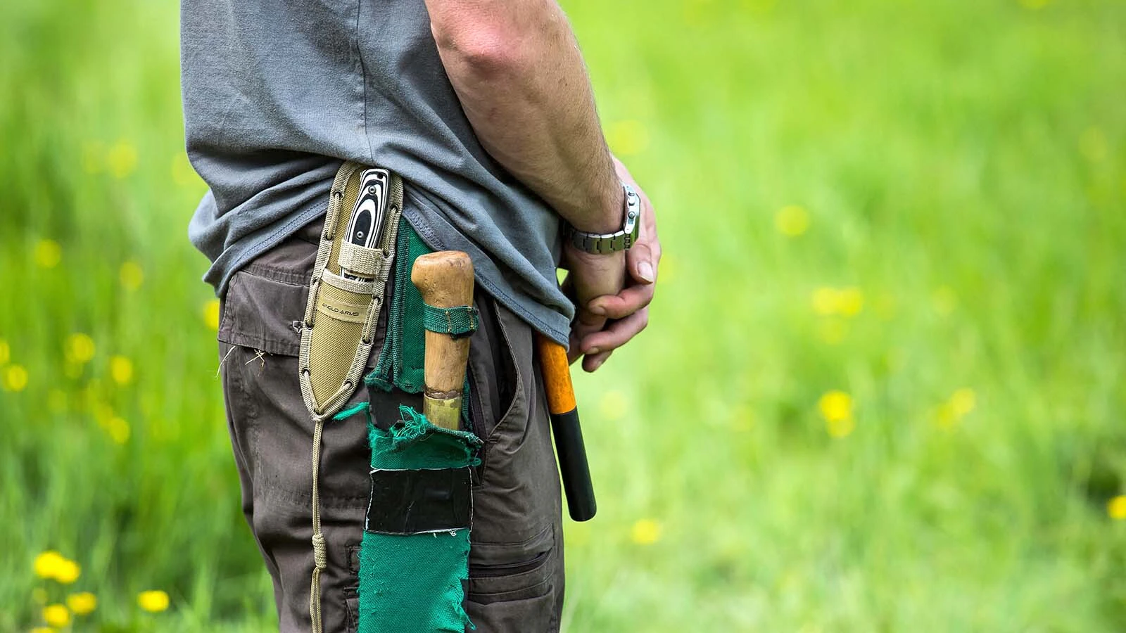 Wyoming adults with clean records can carry almost everyy type of knife, a right not all states enjoy. Advocates say knives should be protected like guns. “The Second Amendment doesn't say ‘firearms.’ It says ‘arms’,” says UW professor George Mocsary.