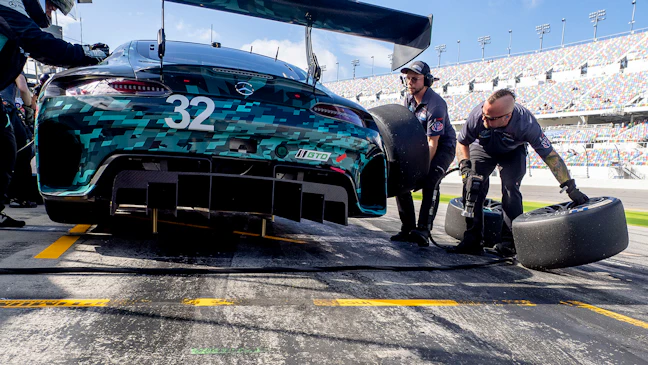 Wyoming’s Only Pro Racing Team In Lead To Defend Endurance Cup Title ...