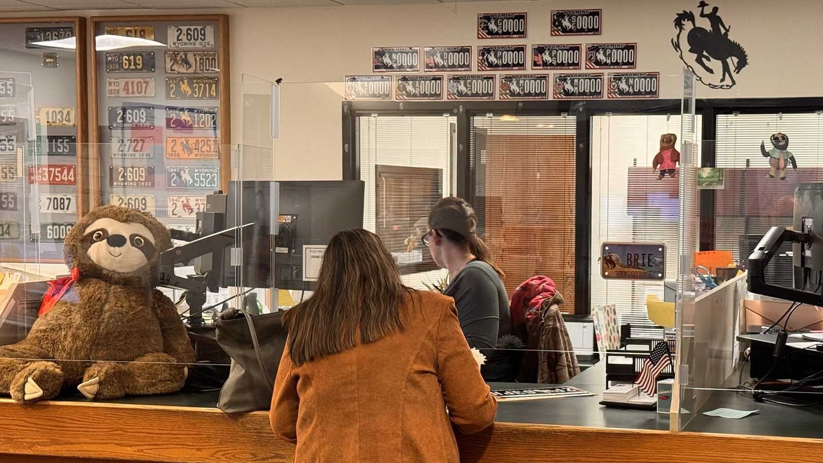 Casper Republican state Rep. J.R. Riggins says he plans to introduce a bill that would allow people with older vehicles to pay less to renew their license plates. He says changing the fee structure would put more money in the pockets of Wyomingites.