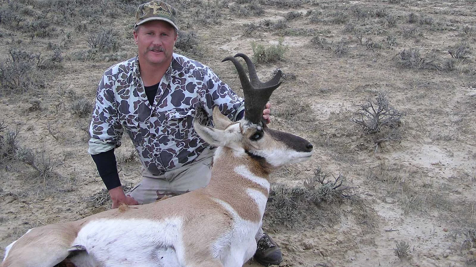 Larry Hicks shot this Boone and Crockett record book buck pronghorn in 2006. Its horn measurements were 15 inches long, with 7 ½-inch circumference below the prong, and 6 ¼-inch prongs, for a net score of 84 inches.