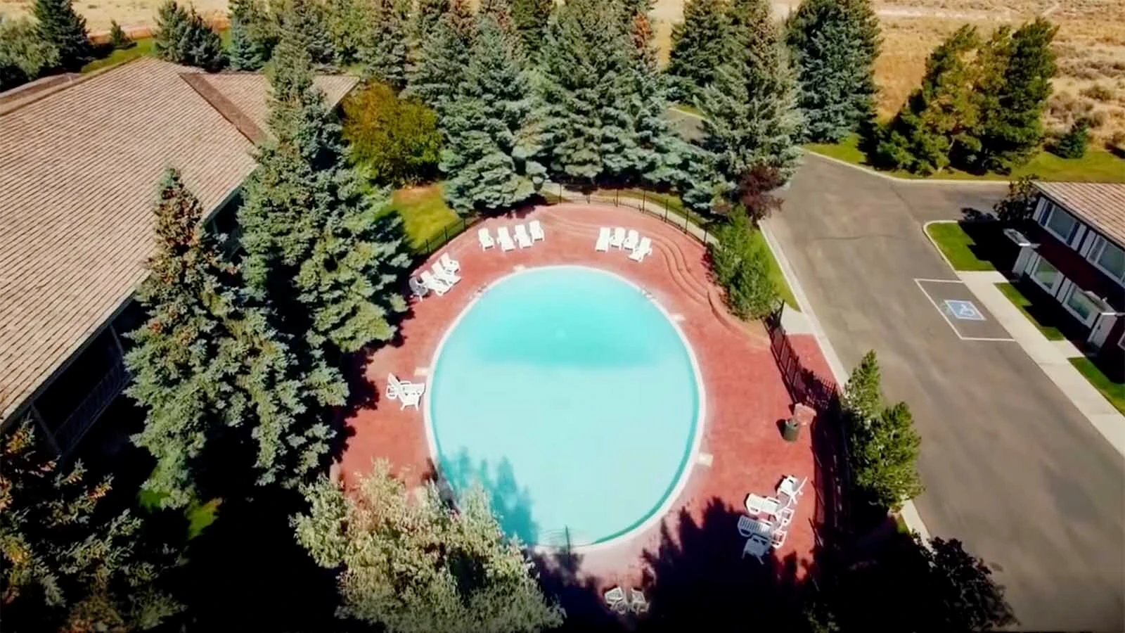 Fans of the Little America hotel near Green River say its demolition is “heartbreaking.” Its cheap ice cream cones, penguin mascot and endless roadside billboards are legendary. It’s also been a lifesaving haven from Wyoming’s notorious blizzards.