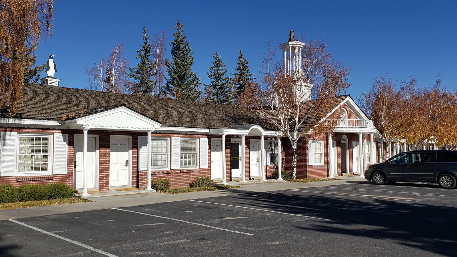 Fans of the Little America hotel near Green River say its demolition is “heartbreaking.” Its cheap ice cream cones, penguin mascot and endless roadside billboards are legendary. It’s also been a lifesaving haven from Wyoming’s notorious blizzards.
