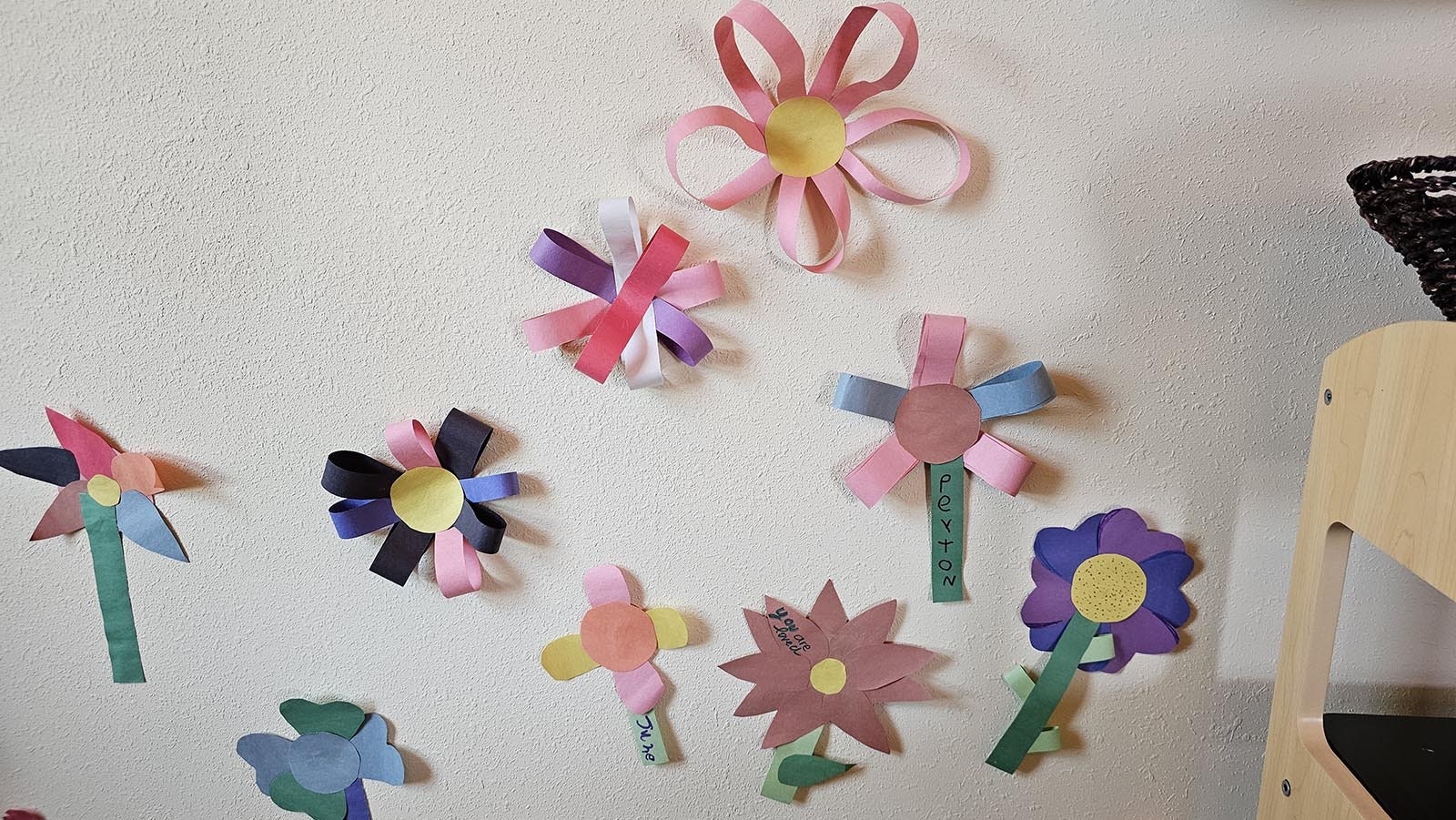 Each kindness flower on the wall was created by a child who visited Little House. The flowers are placed on the wall with a sincere wish for kindness in the heart of each child.