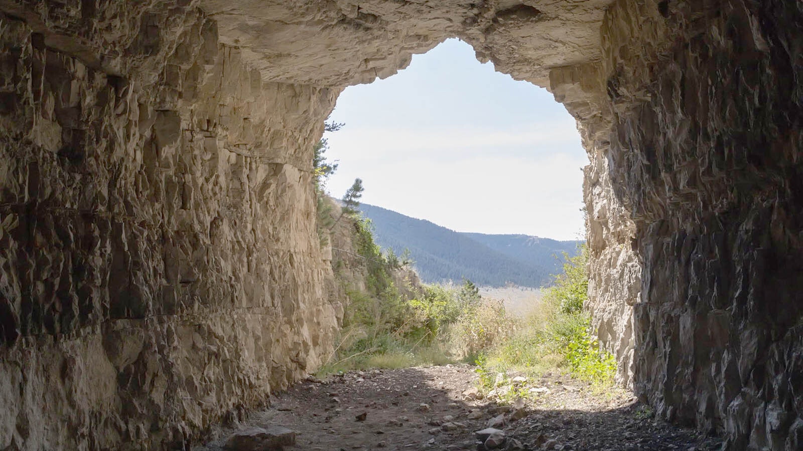 Abandoned railroad tunnel at Pryor Gap.