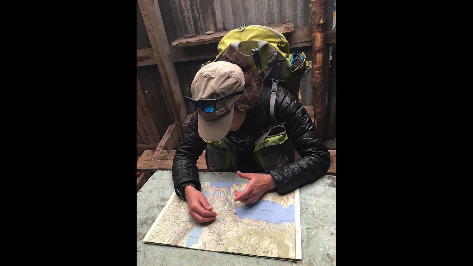 Lucy Barnard uses apps and beacons for her 18,640 miles walk from the bottom of South America to the top of North America but sometimes consulting a paper map is a good idea.