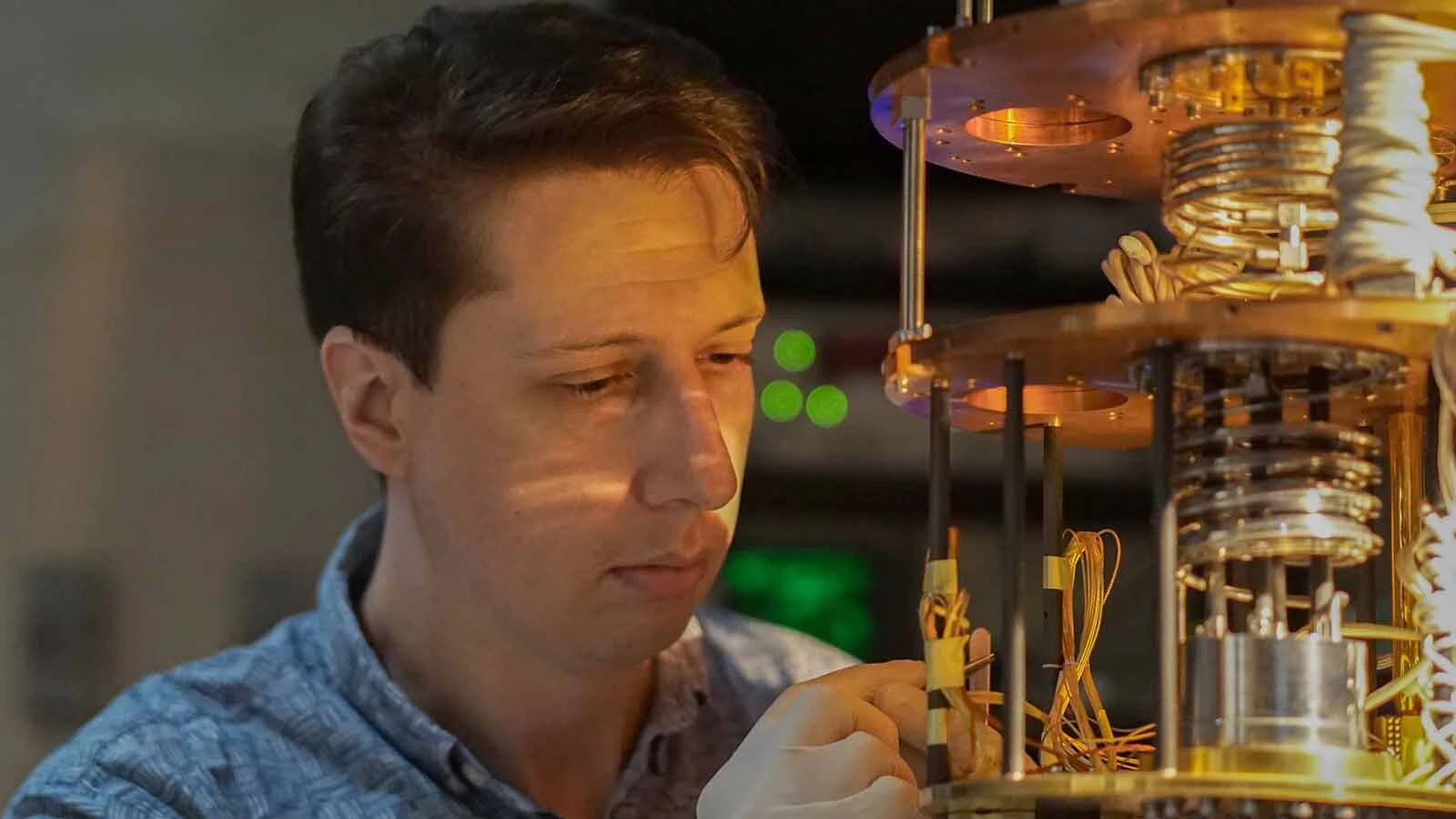 Alex Petrovic helped the University of Wyoming to land one of only three super magnets of its kind in the United States that will power up advanced research on rare earths and trona. It’s a high-tech testbed that can push matter to extremes that ordinary magnets can’t touch. 