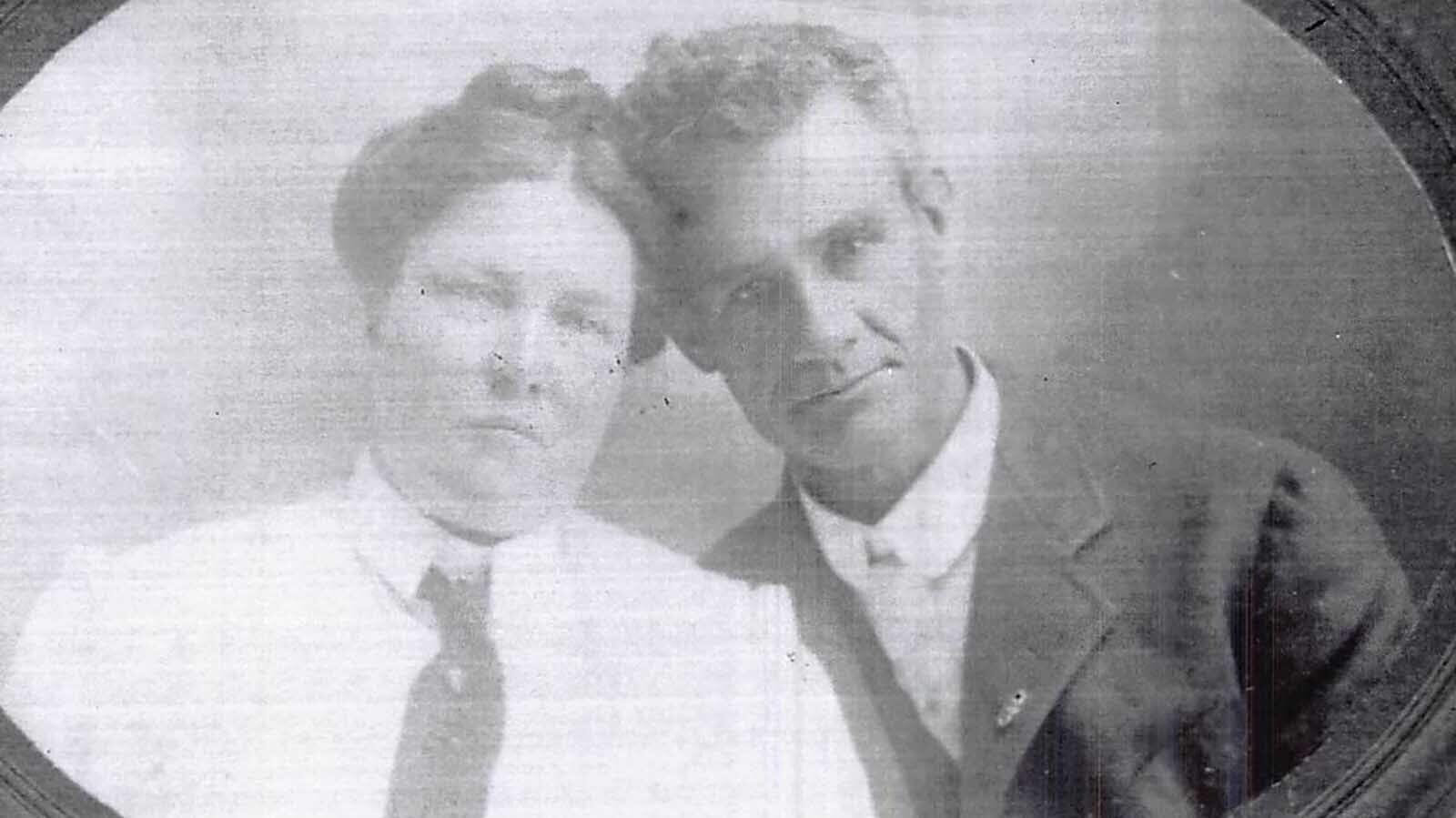 Jim McLaughlin was one of the earlier Wyoming bachelors to attract a mail-order bride, correstponding with a matrimonial club in the East to meet Jenny from Virginia. She would in Wyoming become known as Buckskin Jenny. She wsa the niece of another homesteader and manager for Buffalo Bill's ranch.